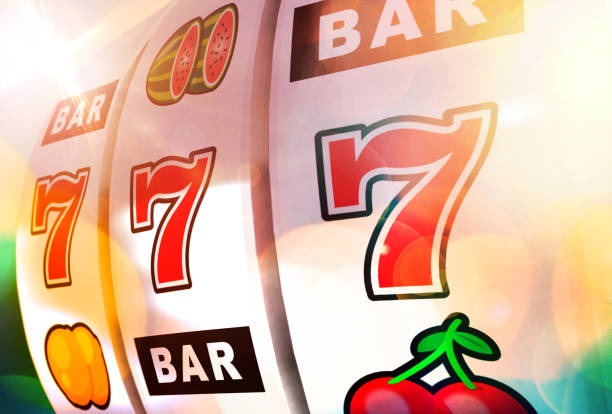 Mahjong Ways 2 game interface on hoki189 login showing cascading tiles and payout table